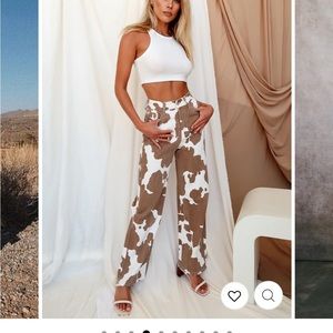 Midland Cow Print Jeans × 1
M